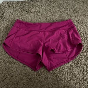 Lululemon Low rise Speed Up short